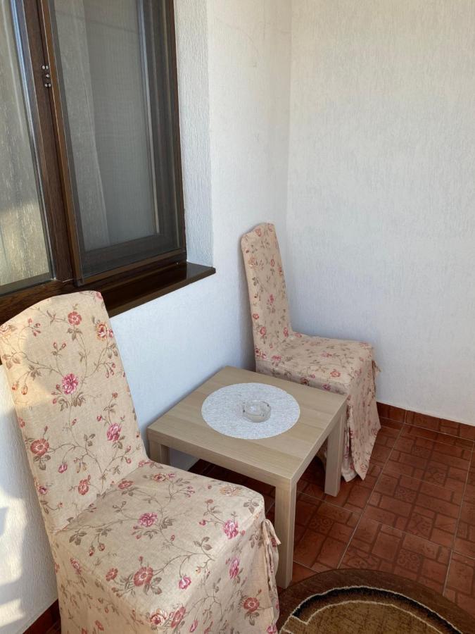 Hotel Casa Veldoni à Branesti Extérieur photo