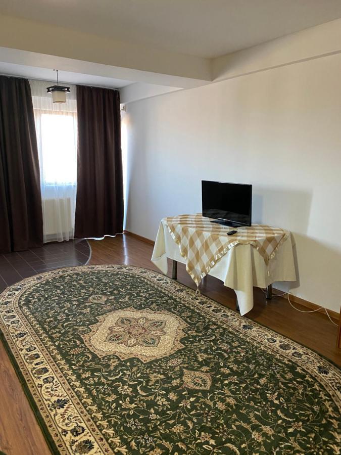 Hotel Casa Veldoni à Branesti Extérieur photo